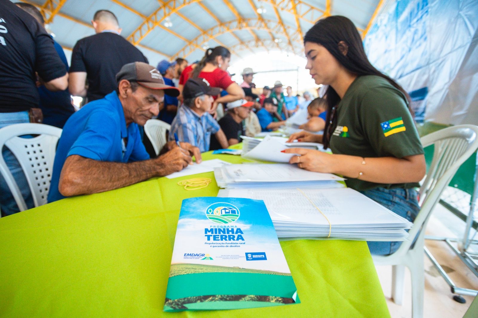 Mais de 1,5 mil agricultores familiares são beneficiados com o programa Minha Terra em Poço Verde