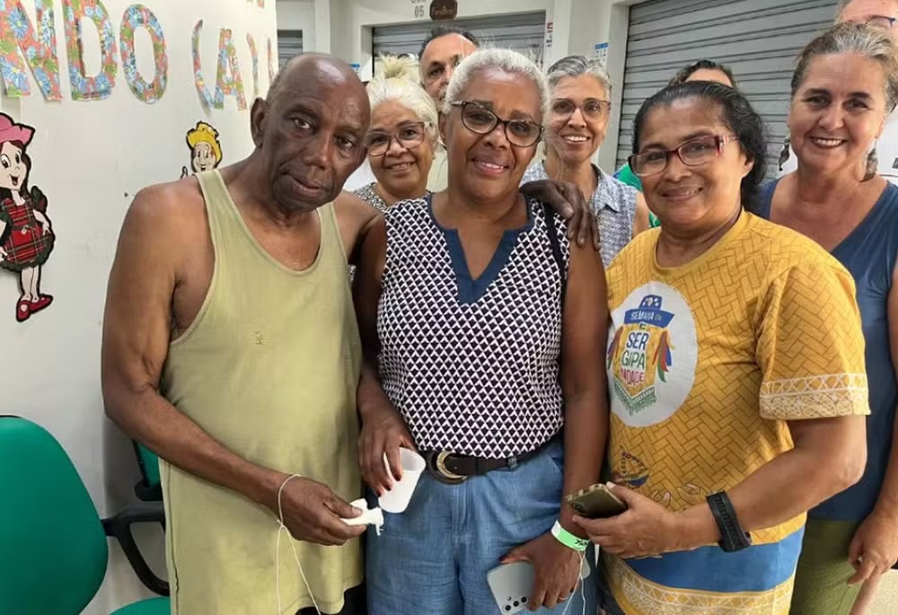 Turista de 75 anos é localizado após desaparecer na Orla de Aracaju