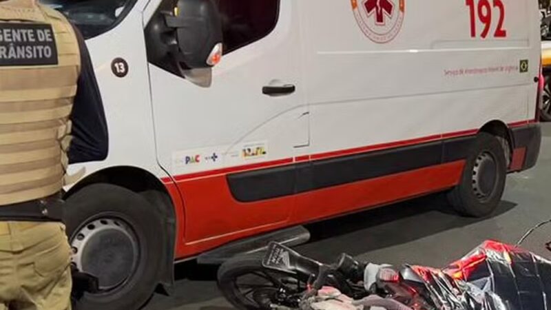 Motociclista morre após colidir com caminhão em Itabaiana