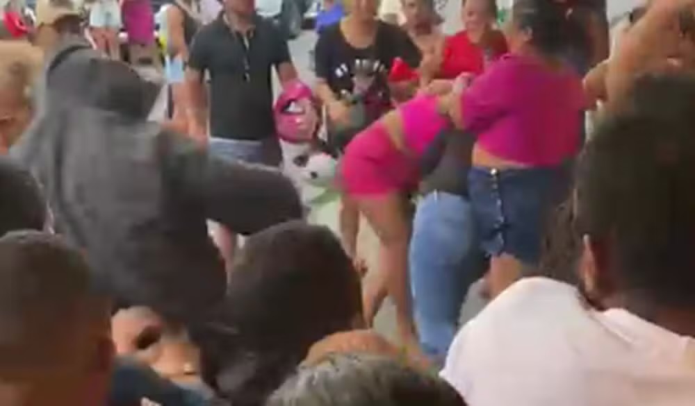 Dia das Crianças: promoção de loja em Aracaju termina em confusão