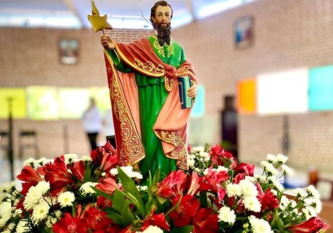 Fieis celebram São Judas Tadeu com procissão e missa solene em Aracaju