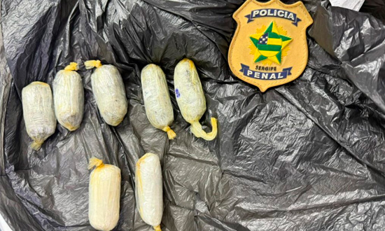 Mulher é hospitalizada após ser presa com drogas no estômago no Copemcan
