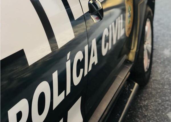 Homem é preso e adolescente apreendido por envolvimento com o tráfico de drogas em Lagarto