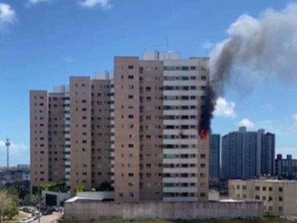 Incêndio é registrado em apartamento da Zona Sul de Aracaju