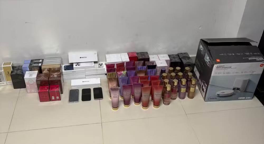 Carga de eletrônicos e cosméticos sem nota fiscal é apreendida na BR-101 em Umbaúba
