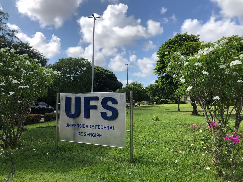 Saiba como se inscrever no concurso de professor da UFS com remuneração de mais de R$ 7 mil