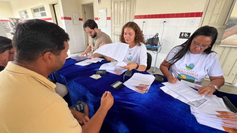 Famílias do sertão garantem renda através do Programa Mão Amiga Bacia Leiteira