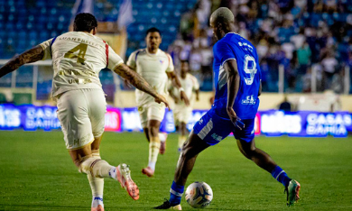 Confiança é eliminado da Copa do Nordeste após derrota