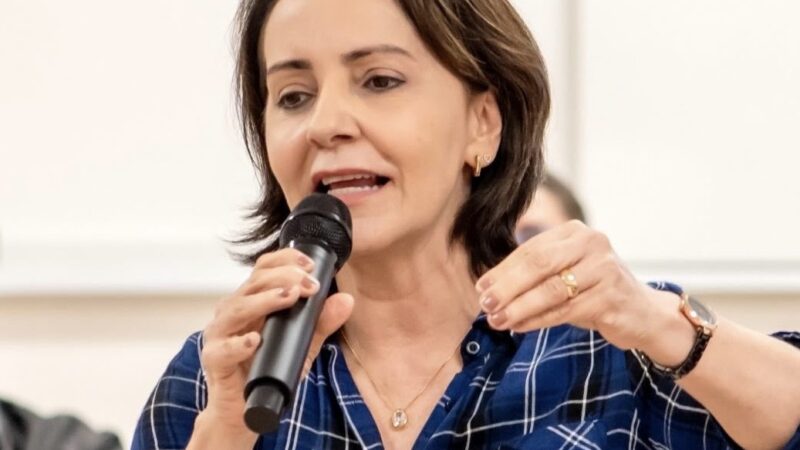 Em meio a discurso de corte de gastos, gestão Emília autoriza mais de R$ 120 mil para confraternização na Emurb
