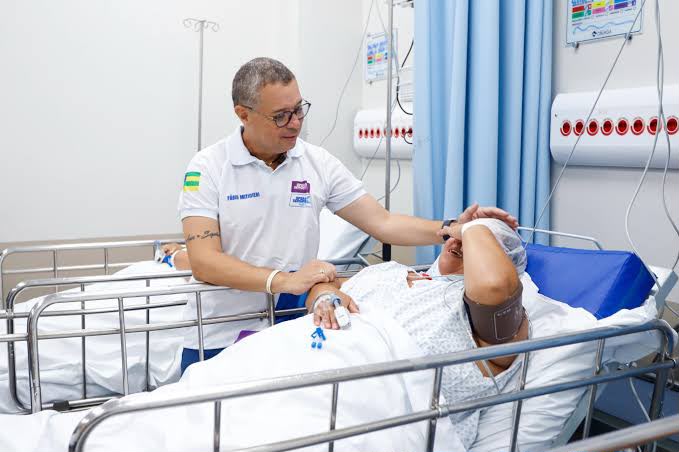 Fábio propõe nova fase para a saúde com Hospital 60+, ampliação do Opera Sergipe e modernização da rede